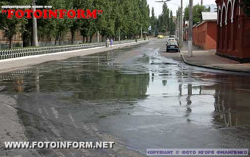 В Кировограде фонтан из фекалий бьет ключом (фото)