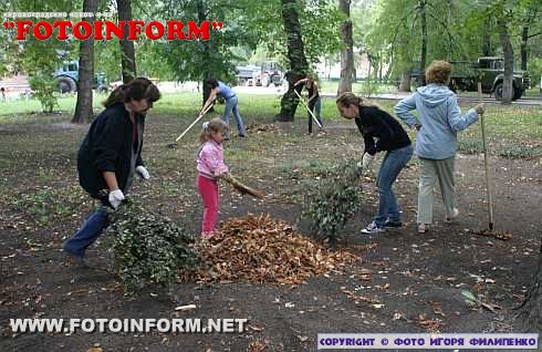 Субботник в Кировограде (фото)