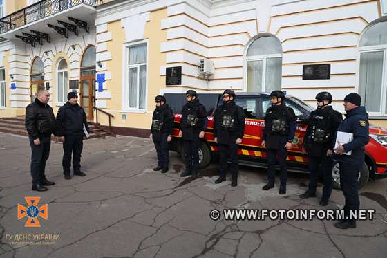 Аби модернізувати роботу піротехнічних розрахунків аварійно-рятувального загону спеціального призначення ГУ ДСНС у Кіровоградській області, кропивницький підприємець Романенко Станіслав Володимирович вирішив придбати та передати саперам безпілотники.