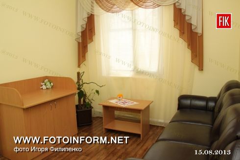 Кировоград: на железнодорожном вокзале появился новый зал ожидания (фоторепортаж)