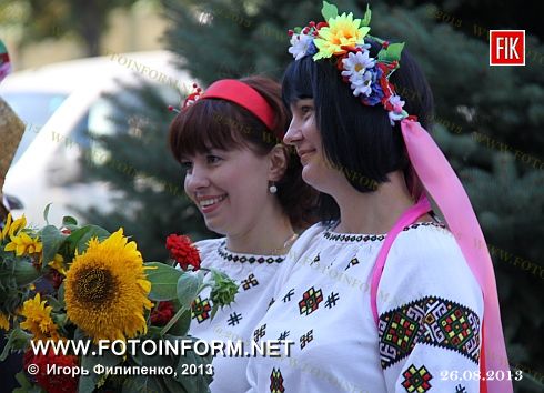 Кировоград: фестиваль вареников (фоторепортаж)