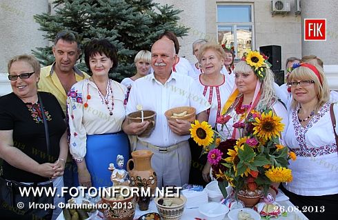 Кировоград: фестиваль вареников (фоторепортаж)