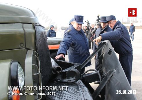 Кіровоград: масштабні навчання з протидії загрозам осінньо-зимового періоду (фоторепортаж)