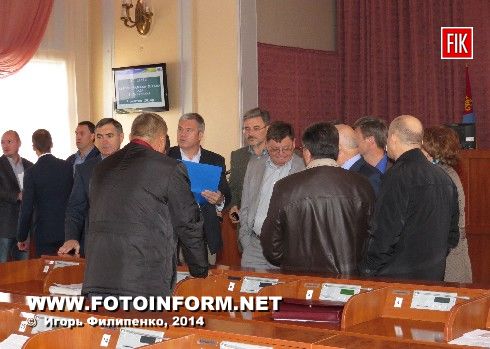 Кировоград: вчерашняя сессия горсовета в фотографиях 