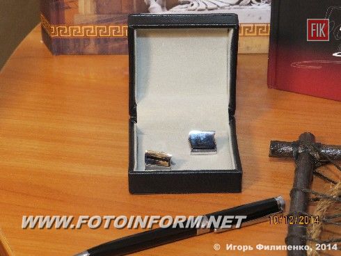 Вчера в Кировоградском областном художественном музее состоялся Благотворительный аукцион .