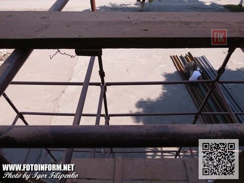 убернатор Кировоградщины Сергей Кузьменко осмотрел ход ремонтных работ в ожоговом и поликлиническом отделениях Кировоградской областной больницы