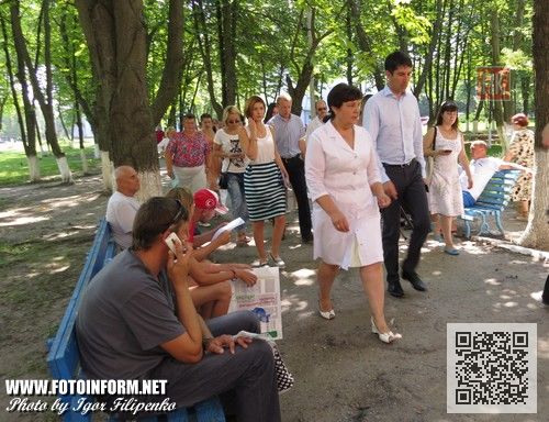 убернатор Кировоградщины Сергей Кузьменко осмотрел ход ремонтных работ в ожоговом и поликлиническом отделениях Кировоградской областной больницы