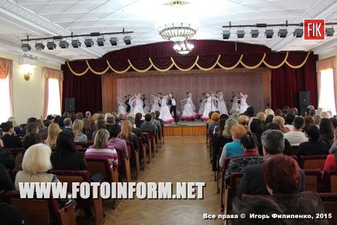 Сегодня, 6 марта, в Кировоградском городском совете прошли торжества по случаю Международного женского дня 8 Марта, сообщает FOTOINFORM.NET