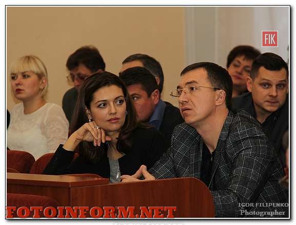 Сегодня в Кировоградском городском совете состоялось первое заседание депутатов седьмого созыва.
