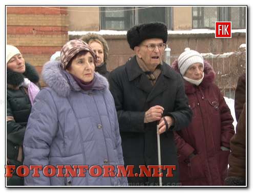 Кировоградцы собрались у синагоги, Владимир Смирнов, Кировоград Холокоста 