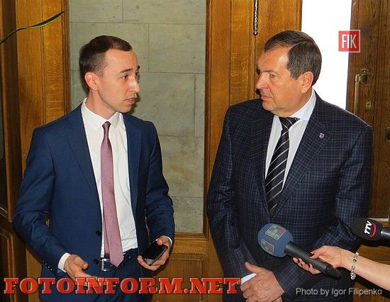 В Кировоградском горсовете начал действовать сервисный центр, Андрей Райкович, горячая линия горсовета, кировоград, лейбенко, фото Игоря Филипенко
