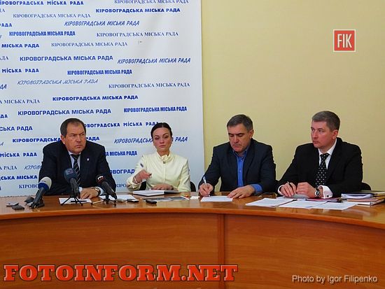 Кировоград: мэр отчитался за 100 дней работы, Андрей Райкович, Мосин, Гарбенко, фото Игоря Филипенко