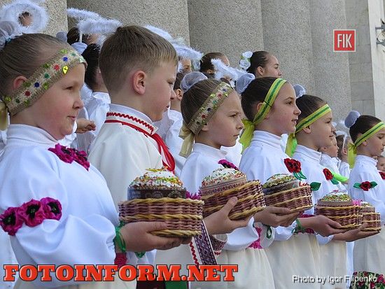 В Кировограде состоялся предпраздничный флешмоб , кировоградские новости, фото игоря филипенко