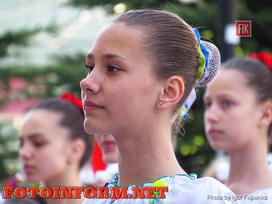 В Кировограде состоялся предпраздничный флешмоб , кировоградские новости, фото игоря филипенко