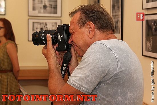 Кропивницкий: в городе открылась эмоциональная фотовыставка (ФОТО), галерея Елисаветград, Николай Цуканов, Ольга Краснопольская, фото Игоря Филипенко