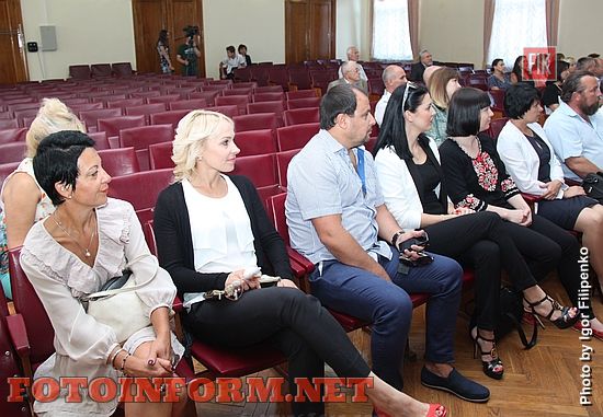 Кропивницкий: в горсовете поздравили предпринимателей (фоторепортаж), новости, фото игоря филипенко, кировоградский городской совет