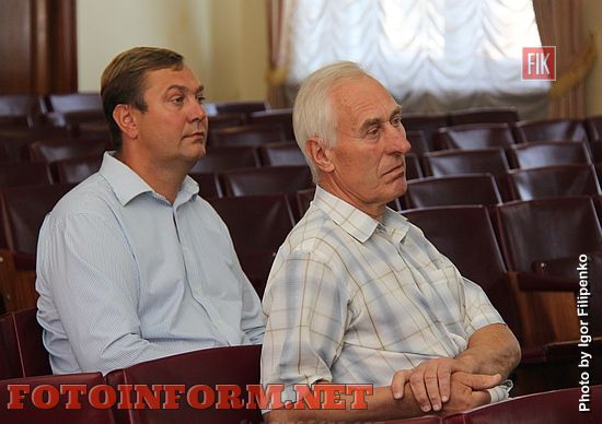 Кропивницкий: в горсовете поздравили предпринимателей (фоторепортаж), новости, фото игоря филипенко, кировоградский городской совет