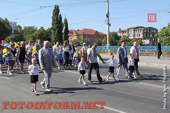 Кропивницкий: горожане торжественно отпраздновали День города (фоторепортаж)