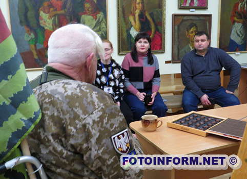 У Кропивницькому волонтер «дядя Гриша» зустрівся з музейниками (ВІДЕО)