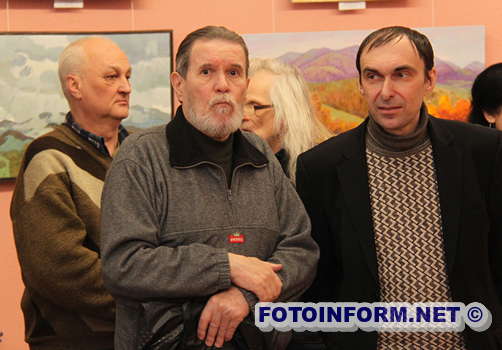 «Медитація для Кіборга»: у Кропивницькому відкрилася виставка Неллі Кірман