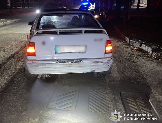 У Кропивницькому автівка наїхала на 49-річну жінку (фото)