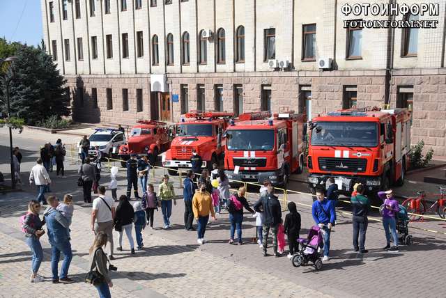 Щороку восени рятувальники беруть активну участь у святкуваннях, присвячених Дню заснування нашого славного міста