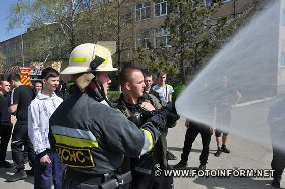 У Кропивницькому презентували безпекову програму для підлітків