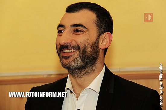 Актеры студии «Квартал-95», Кропивницкий, Степан (Сергей) Казанин, Мика Фаталов,Александр Пикалов