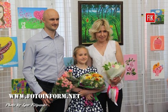  виставки творів юної талановитої художниці Лізи Майстренко