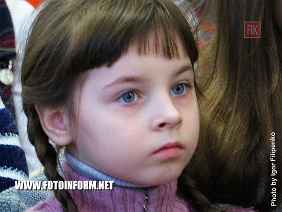 Кропивницкий, галерея «Елисаветград», «Щаслива дитина -квітуча Україна», Николай Цуканов