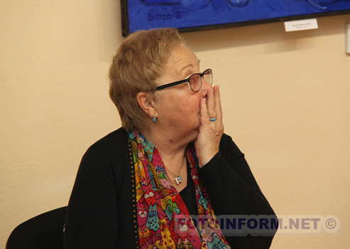 Автор муралів у Кропивницькому відкрив виставку