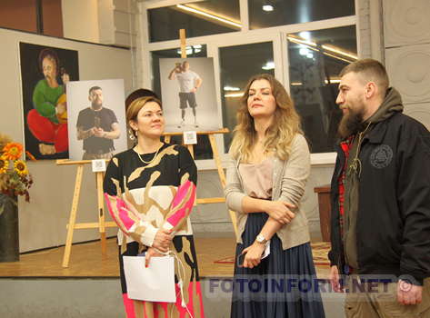 Сьогодні, 2 грудня, у просторі Krop:hub відбулася презентація фотовиставки Мирослави Липи «Мрії Супергероїв».