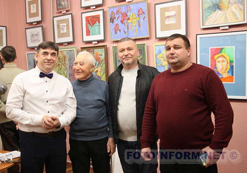 У Кропивницькому відкрили виставку Дмитра Тотка