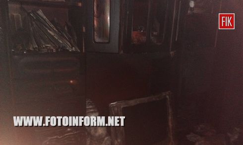 11 січня о 17:14 у м.Кіровограді по вул.Пархоменка виникла пожежа приватного житлового будинку.