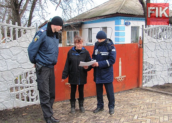 З метою попередження травмування та загибелі людей під час пожеж та інших небезпечних ситуацій, фахівці Служби порятунку постійно інформують населення щодо основних причин пожеж та заходів безпеки, які дозволять уникнути лиха.