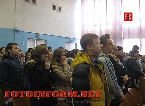 Кіровоград: волонтерство - стиль життя, родину Володимира та Людмили Бурків, Валентина Самонова, загальноосвітня школа ІІ-ІІІ ступенів № 10, селищі Новому 