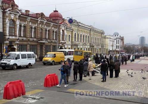 У Кропивницькому попрощалися з чотирма військовими, які загинули на війні (ВІДЕО)	