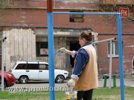 Кировоград: тысячи жителей города вышли на улицу (фоторепортаж)