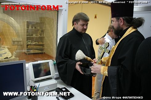 Современный магнитно-резонансный томограф появился в Кировограде (фоторепортаж)