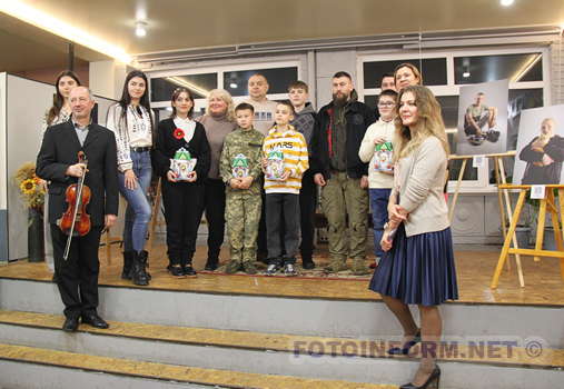 Сьогодні, 2 грудня, у просторі Krop:hub відбулася презентація фотовиставки Мирослави Липи «Мрії Супергероїв».