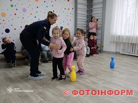 У Кропивницькому провели урок мінної безпеки для вихованців садочка (ФОТО)