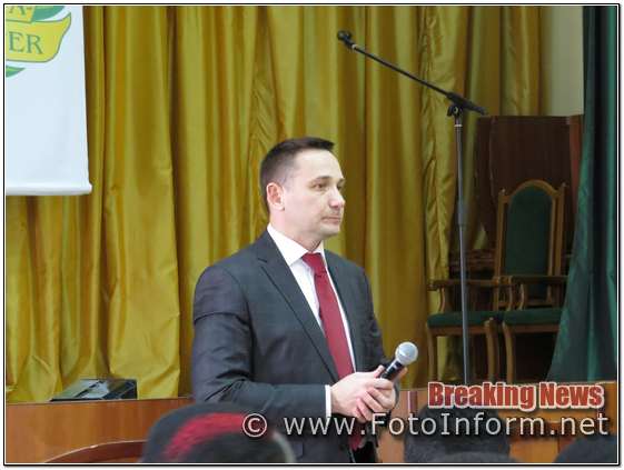 Кропивницький, другий день протистояння, ДНМУ, ВІДЕО, Констянтин Яриніч,