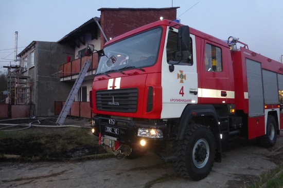 14 квітня о 05:13 до Служби порятунку «101» надійшло повідомлення про пожежу на вул. Металургів у селищі Новому (м. Кропивницький). 