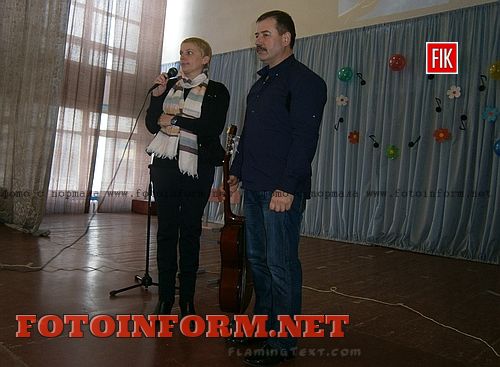 Кіровоград: волонтерство - стиль життя, родину Володимира та Людмили Бурків, Валентина Самонова, загальноосвітня школа ІІ-ІІІ ступенів № 10, селищі Новому 