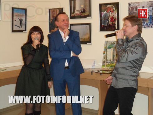 Вчера, 3 марта, владелец Кировоградской галерее «Елисаветград» Николай Цуканов выступил в новом амплуа, представив свои фотоработы в экспозиции, под названием «Так умеет каждый».