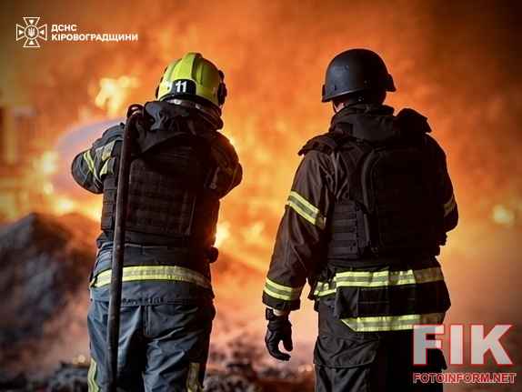Наслідки обстрілу Олександрійського району на Кіровоградщині ДСНС