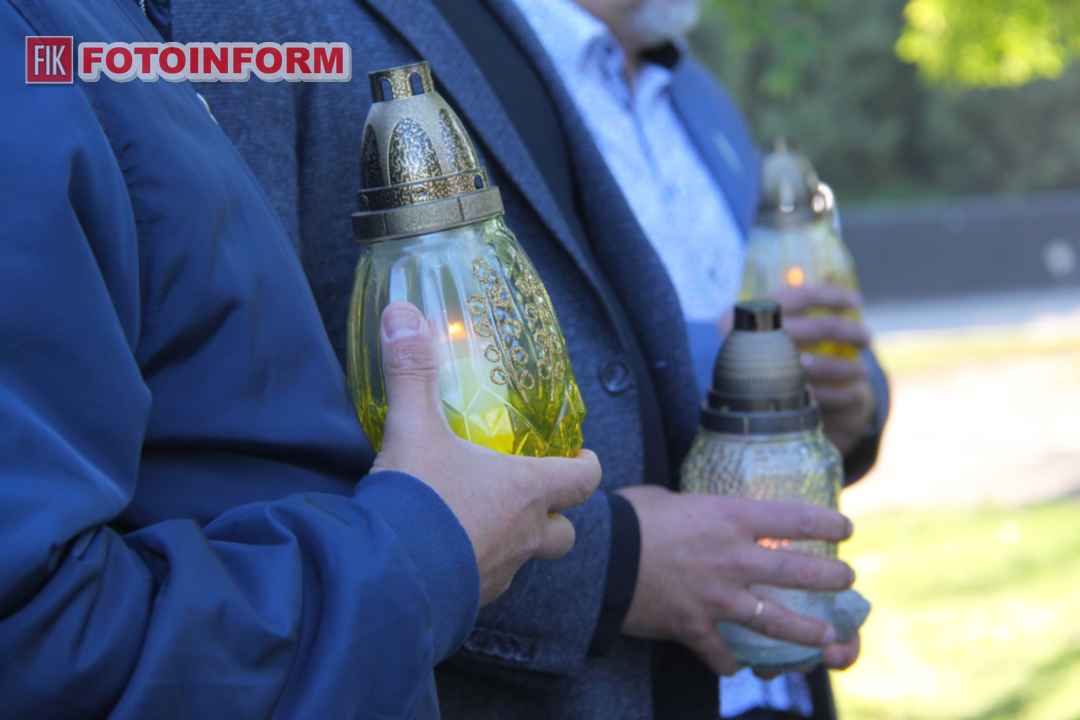 Вшанування пам'яті жертв трагедії Бабиного Яру у Кропивницькому, фото Ігоря Філіпенка