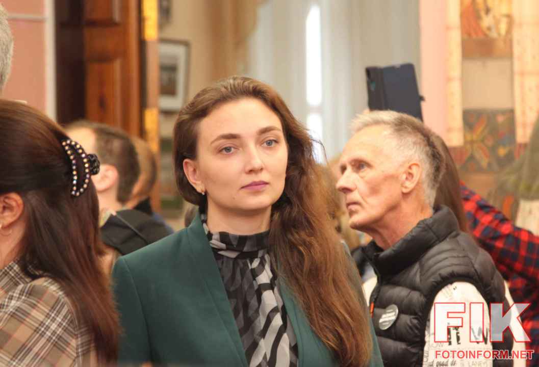 Відкриття виставки «На боці світла» у Музеї мистецтв Кропивницького, фото Ігоря Філіпенка