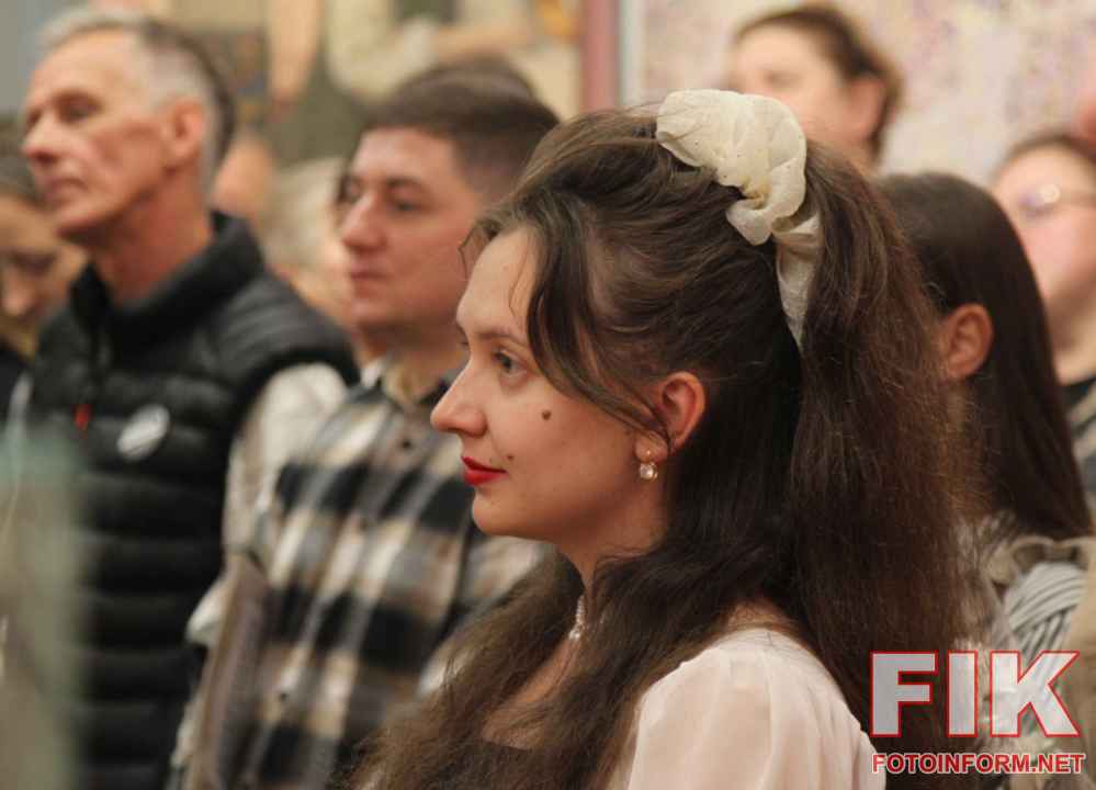 Відкриття виставки «На боці світла» у Музеї мистецтв Кропивницького, фото Ігоря Філіпенка