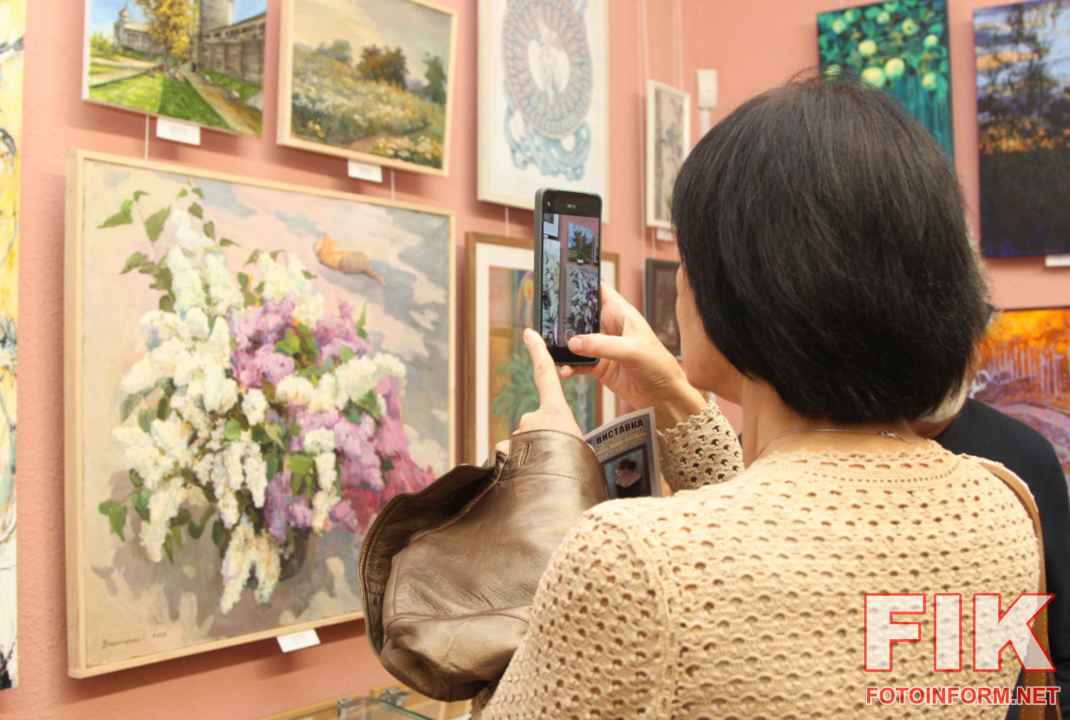 Відкриття виставки «На боці світла» у Музеї мистецтв Кропивницького, фото Ігоря Філіпенка